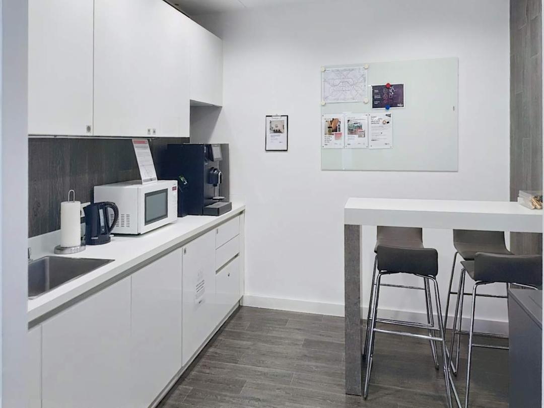 Alexanderplatz - Photo 6 Alexanderplatz office space - View 6 in Berlin - TwentyFourHourAccess, meeting_rooms, parking