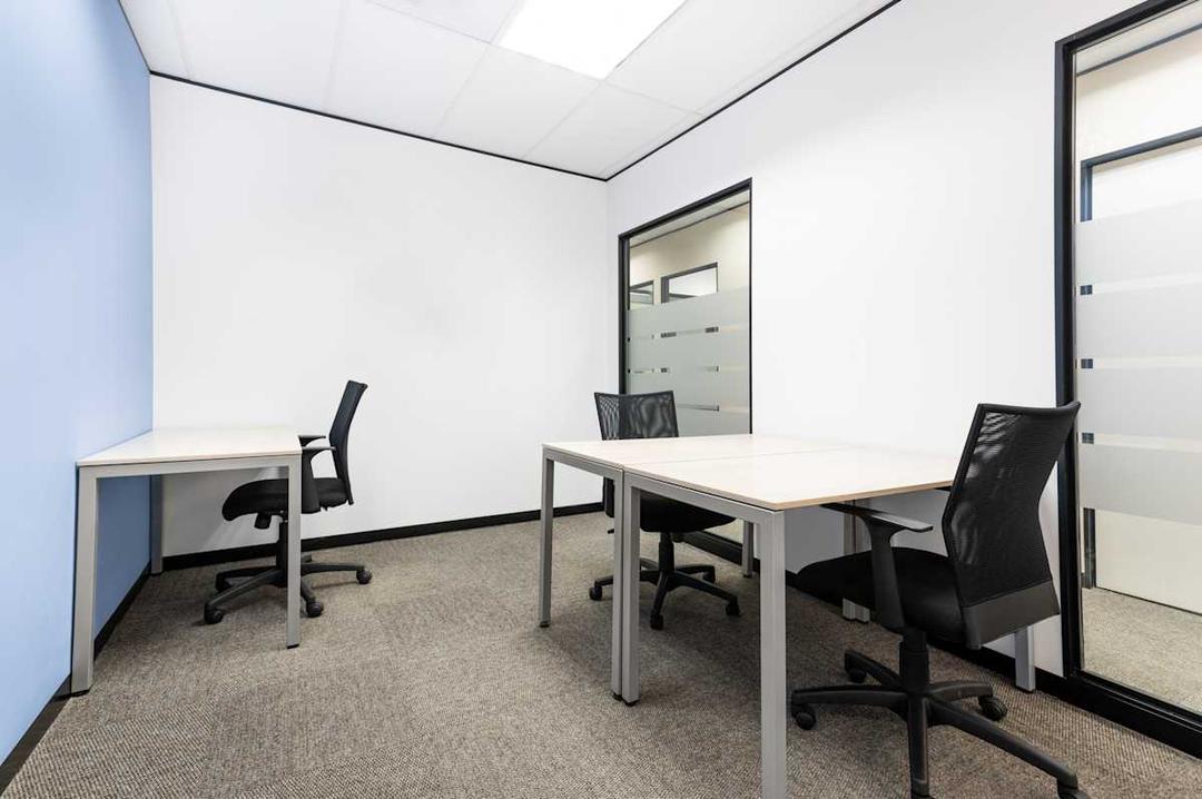 Bloemfontein Uni Park office space - View 4 in Free State - TwentyFourHourAccess, meeting_rooms, parking