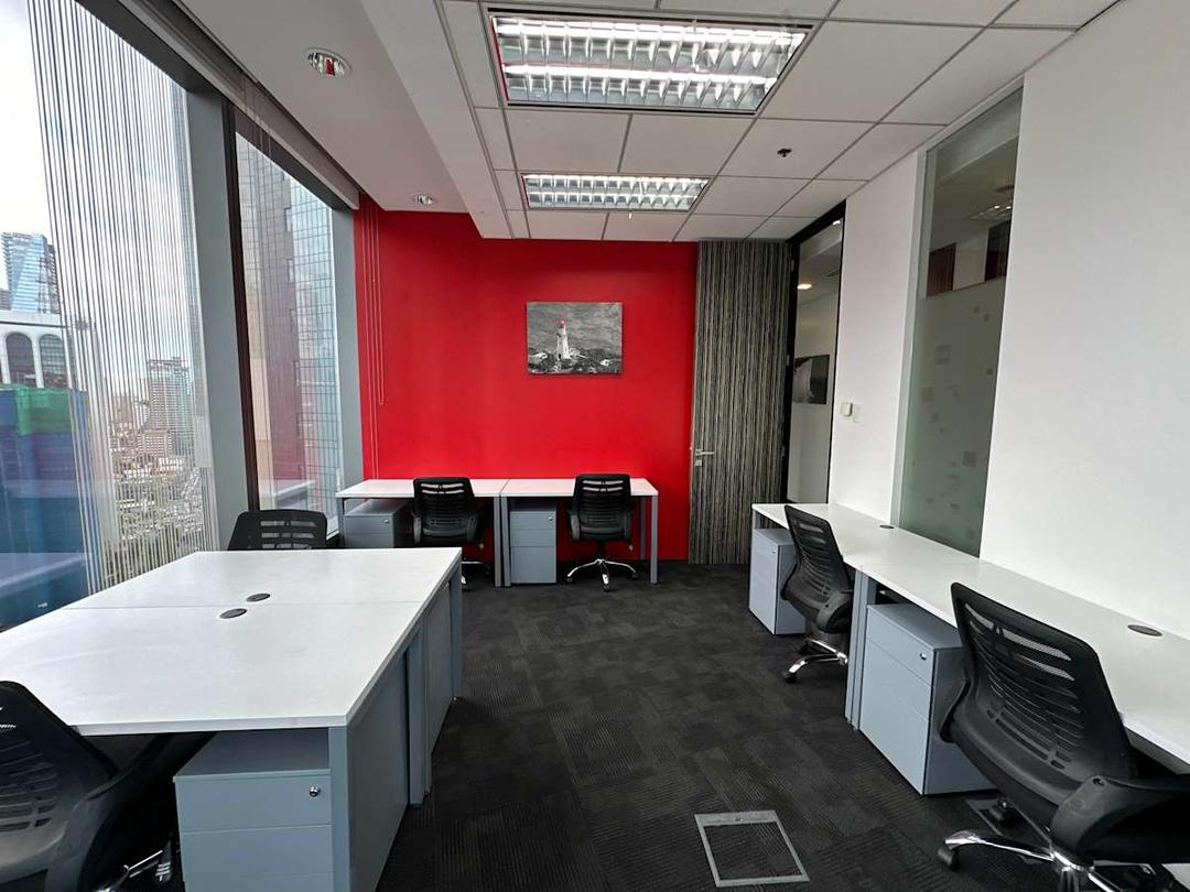 Zuellig Building - Photo 3 Zuellig Building office space - View 3 in Makati City - TwentyFourHourAccess, meeting_rooms, parking