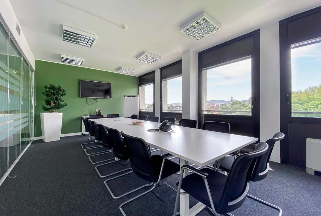 Viale Angelo Masini 12-14 office space - View 3 in Bologna - TwentyFourHourAccess, meeting_rooms, parking