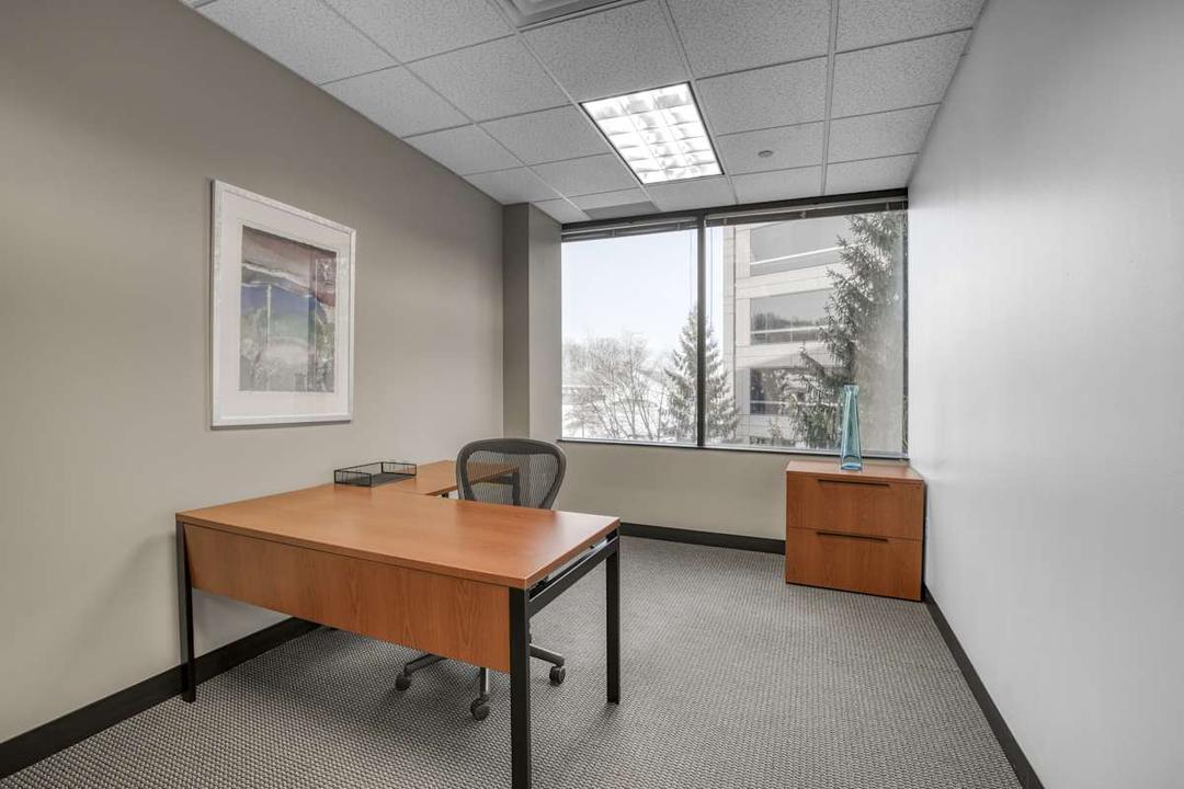 Park Center Plaza I office space - View 4 in Independence - TwentyFourHourAccess, meeting_rooms, parking