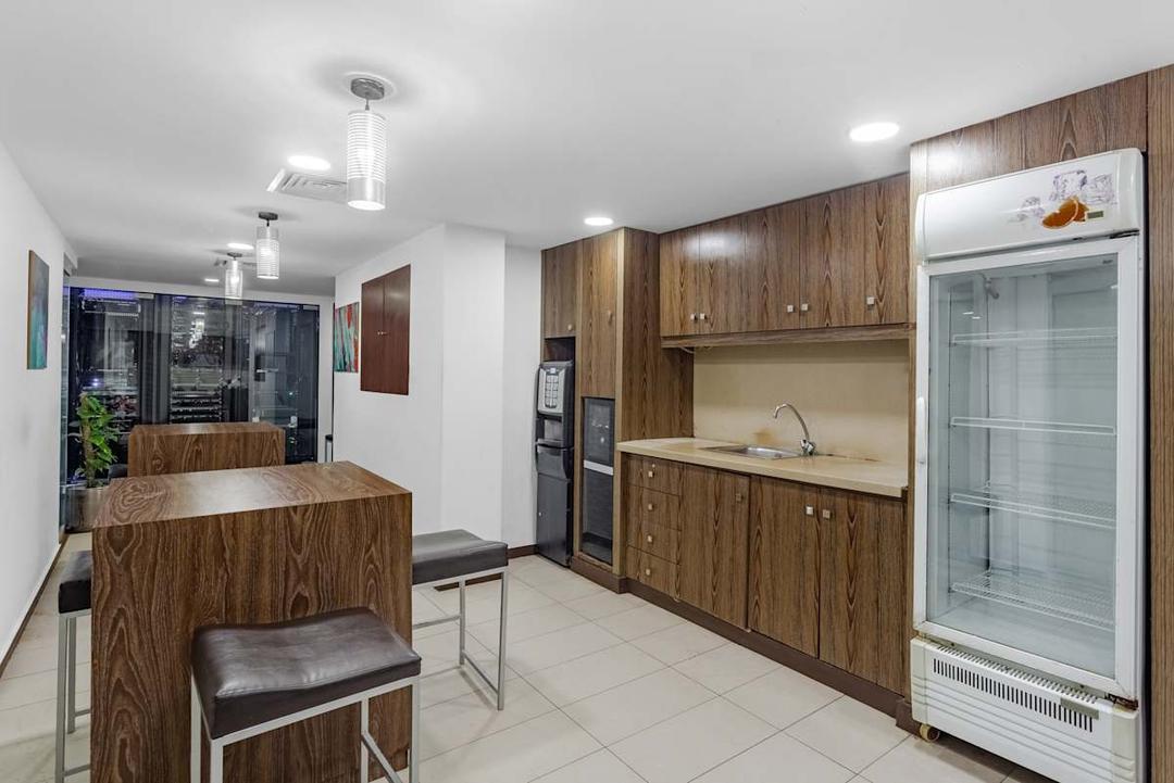 Dolmen Executive Tower - Photo 6 Dolmen Executive Tower office space - View 6 in Lahore - TwentyFourHourAccess, meeting_rooms, parking