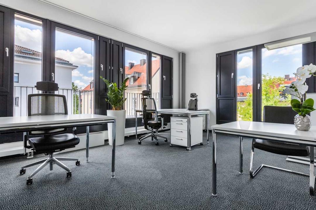 Leopoldstrasse - Photo 4 Leopoldstrasse office space - View 4 in München - TwentyFourHourAccess, meeting_rooms, parking