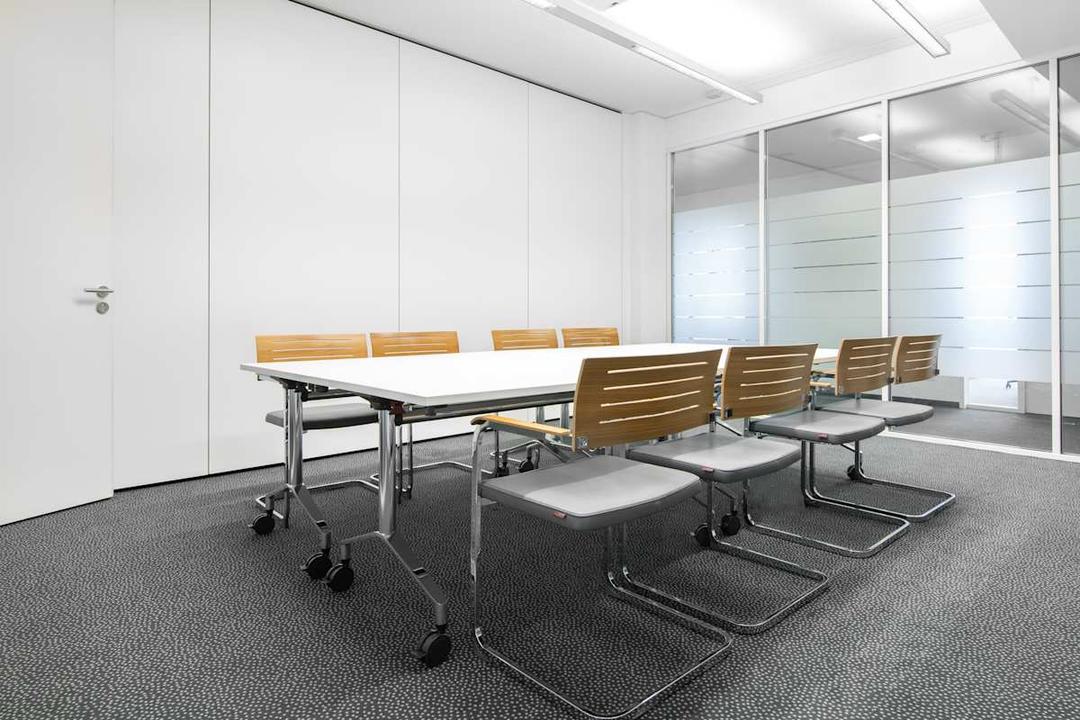 Nymphenburger Hoefe office space - View 3 in München - TwentyFourHourAccess, meeting_rooms, parking