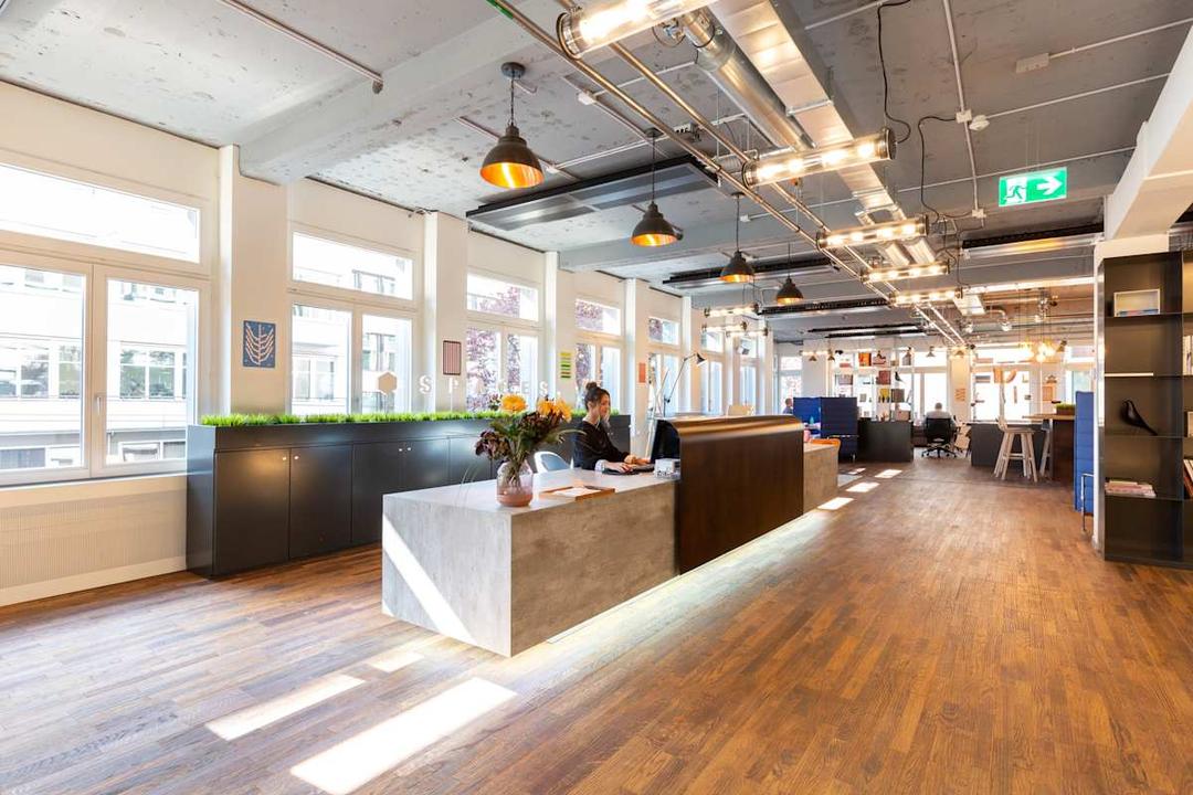 Bleicherweg 10 office space - View 2 in Zürich - TwentyFourHourAccess, meeting_rooms, parking