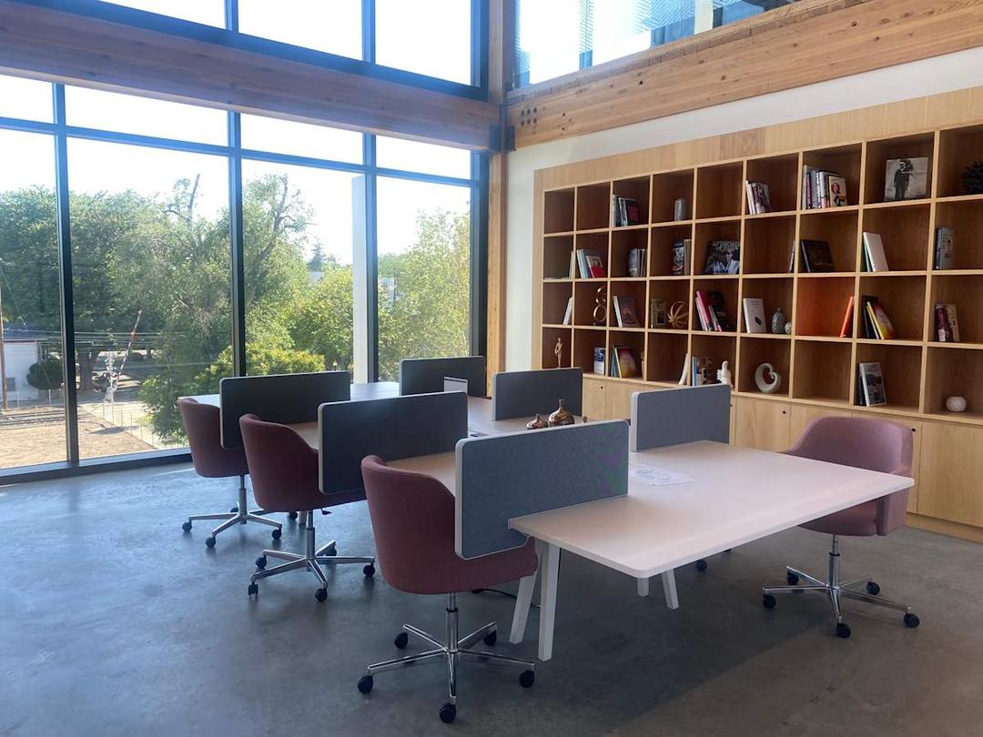 1610 R Street - Photo 4 1610 R Street office space - View 4 in Sacramento - TwentyFourHourAccess, meeting_rooms, parking