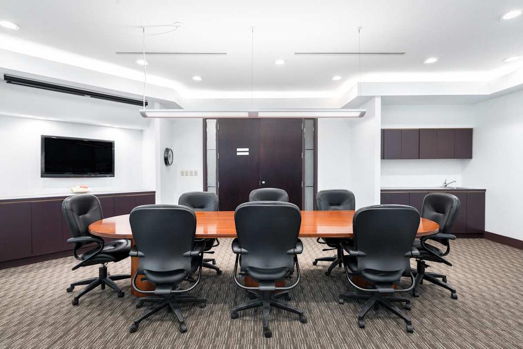 Burlington Business Centre - Photo 3 Burlington Business Centre office space - View 3 in Burlington - TwentyFourHourAccess, meeting_rooms, parking