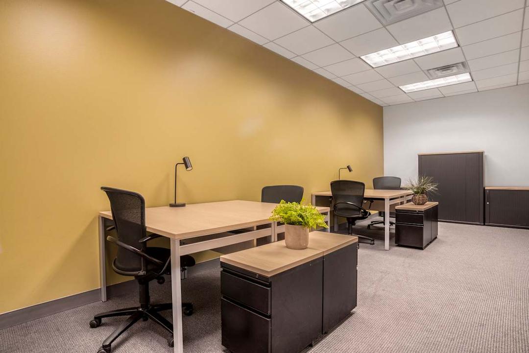 The Point at Inverness office space - View 6 in Englewood - TwentyFourHourAccess, meeting_rooms, parking