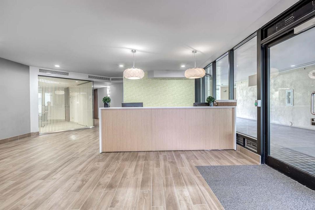 7 Waterfront Plaza - Photo 2 7 Waterfront Plaza office space - View 2 in Honolulu - TwentyFourHourAccess, meeting_rooms, parking