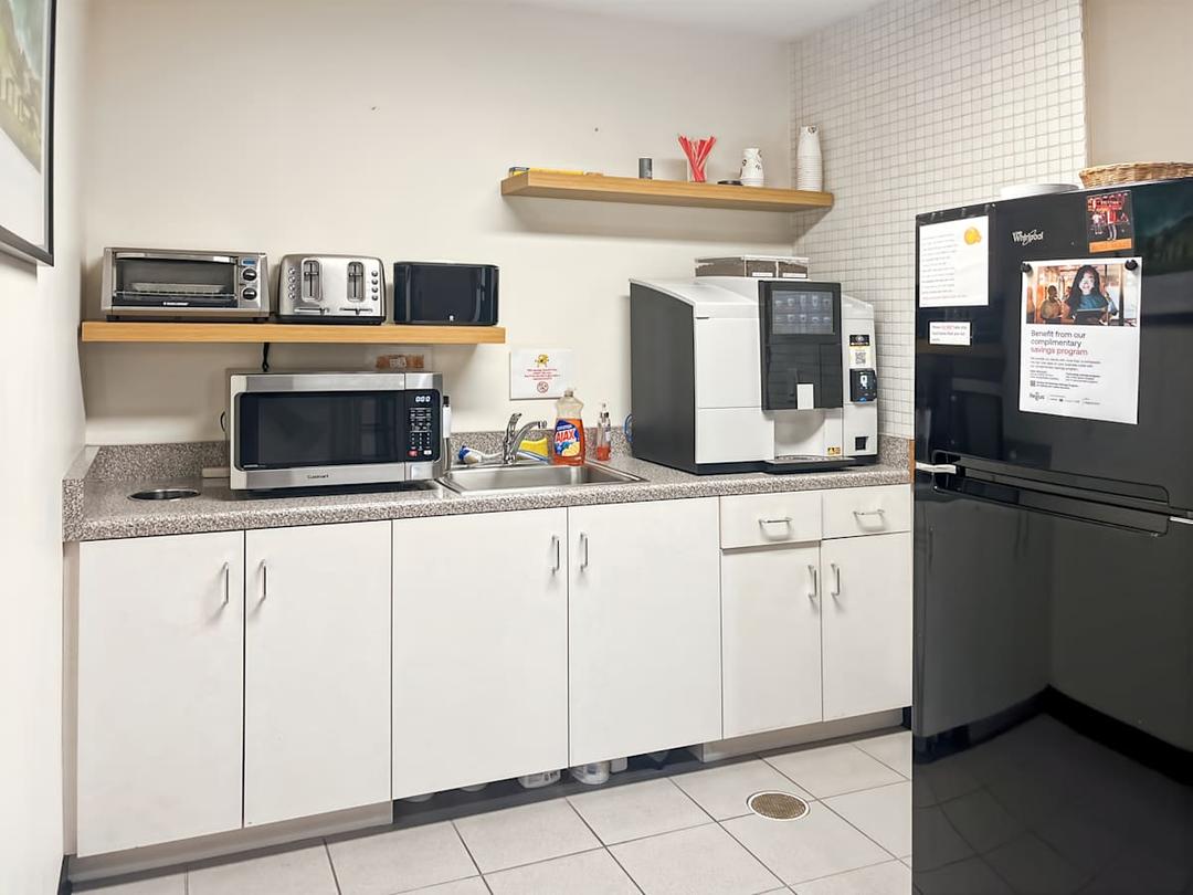 131 Stony circle - Photo 6 131 Stony circle office space - View 6 in Santa Rosa - TwentyFourHourAccess, meeting_rooms, parking