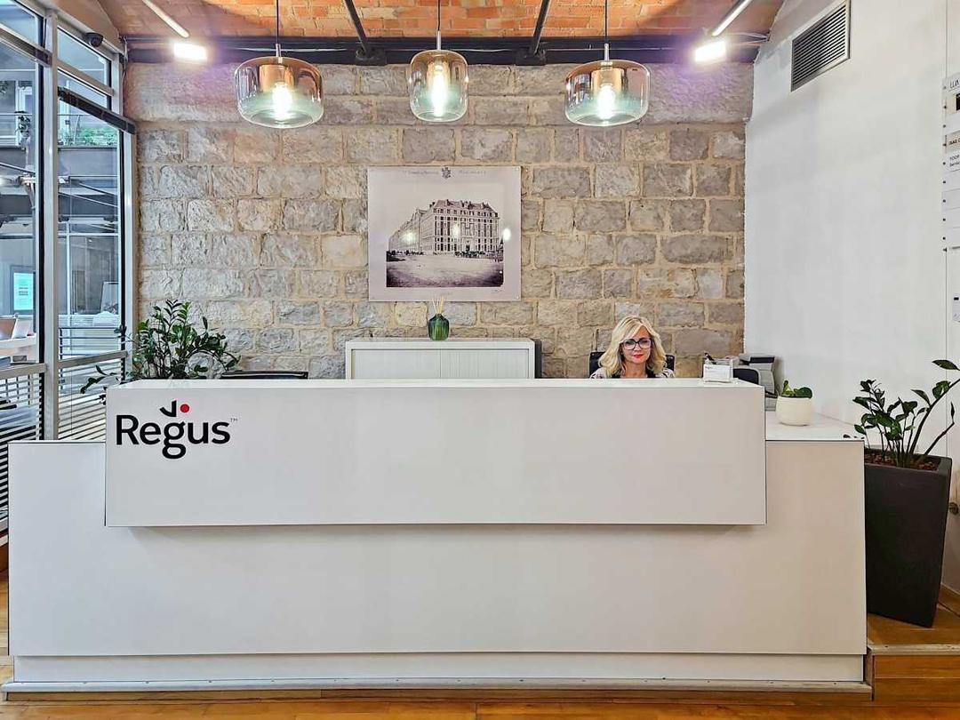 Les Docks Marseille - Photo 2 Les Docks Marseille office space - View 2 in Marseille - TwentyFourHourAccess, meeting_rooms, parking