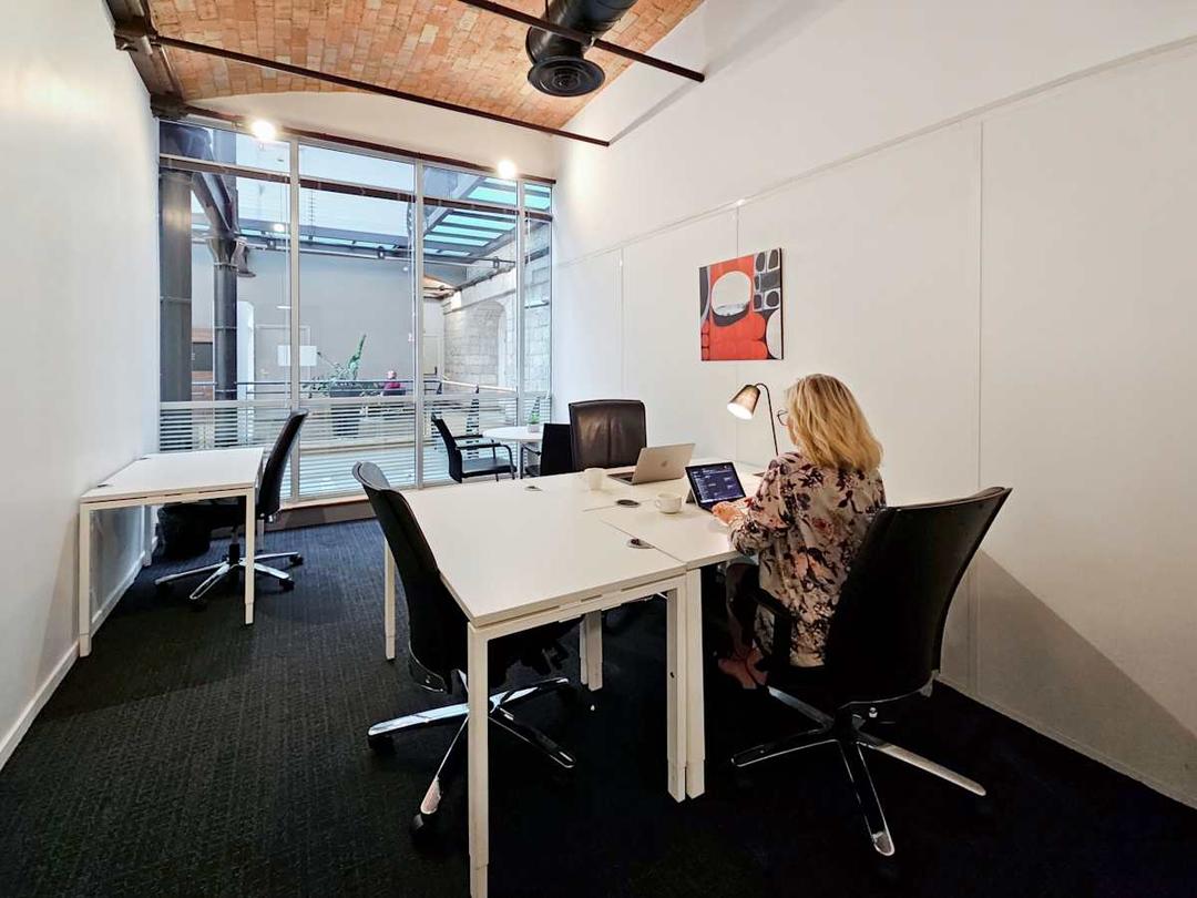 Les Docks Marseille - Photo 4 Les Docks Marseille office space - View 4 in Marseille - TwentyFourHourAccess, meeting_rooms, parking