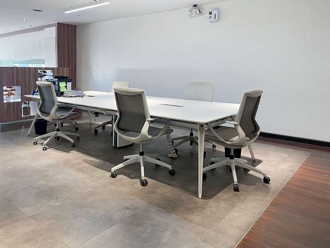 Felcris Centrale - Photo 4 Felcris Centrale office space - View 4 in Davao City - TwentyFourHourAccess, meeting_rooms, parking