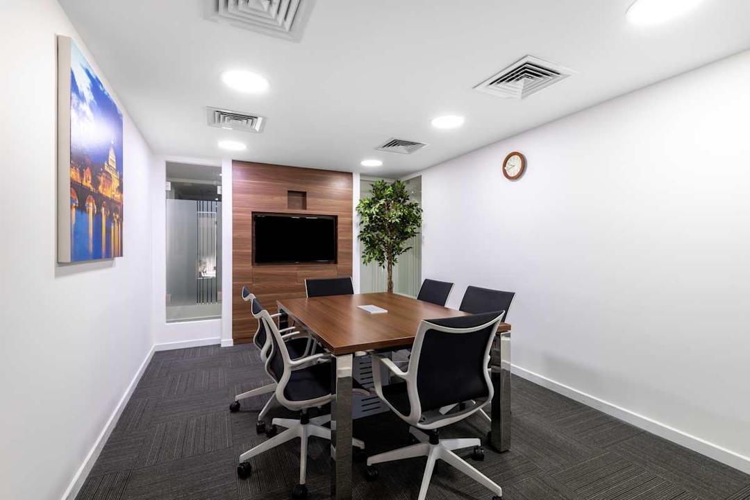 Le Mall office space - View 3 in Beirut - TwentyFourHourAccess, meeting_rooms, parking