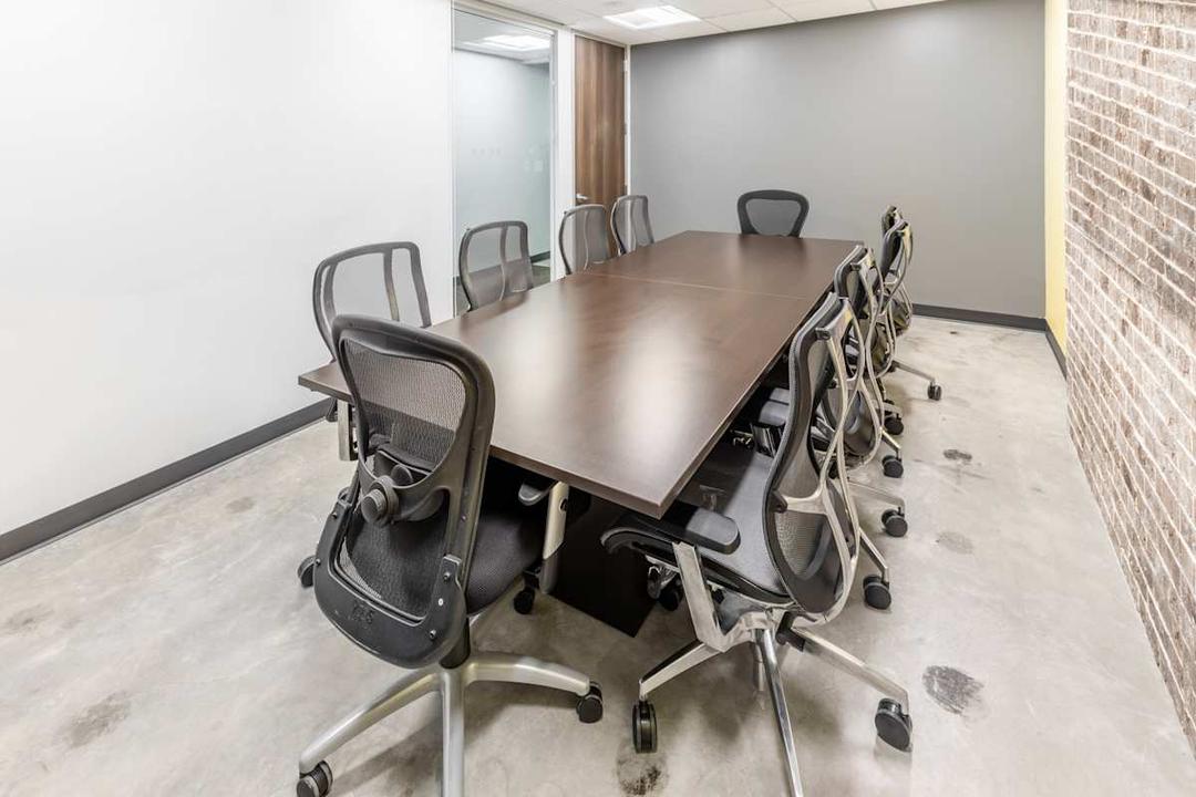 First Central Tower - Photo 3 First Central Tower office space - View 3 in St. Petersburg - TwentyFourHourAccess, meeting_rooms, parking