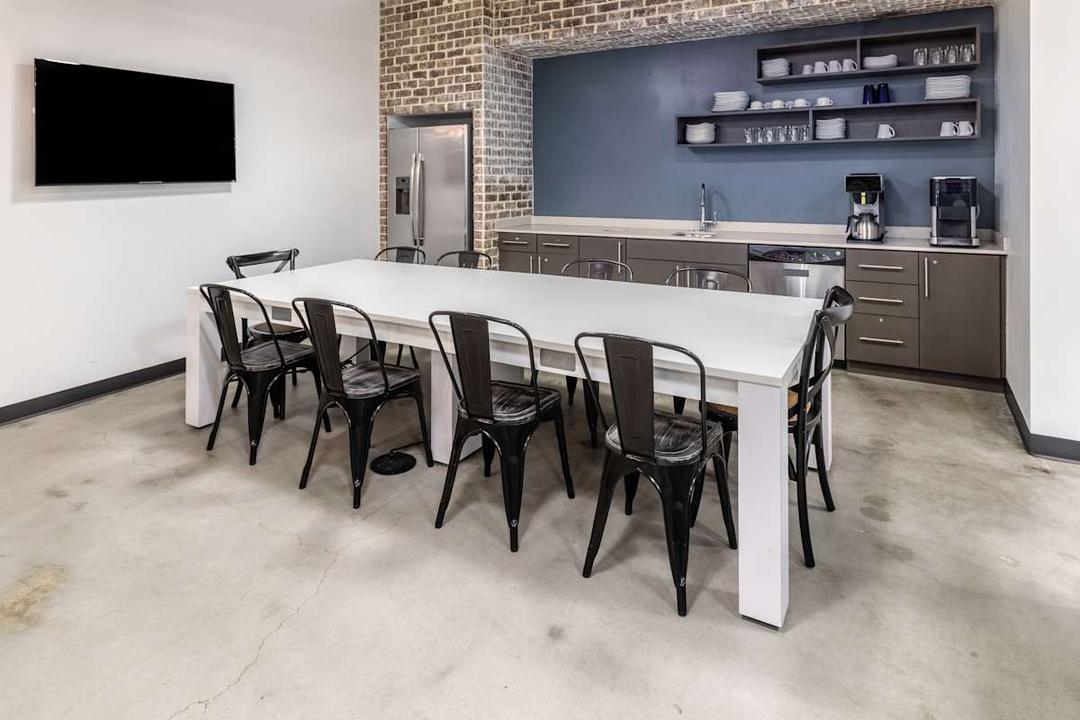 First Central Tower - Photo 6 First Central Tower office space - View 6 in St. Petersburg - TwentyFourHourAccess, meeting_rooms, parking