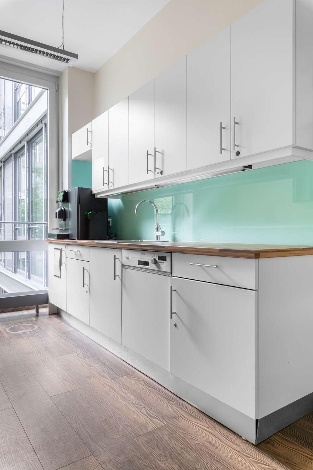 Parkstadt Schwabing - Photo 6 Parkstadt Schwabing office space - View 6 in München - TwentyFourHourAccess, meeting_rooms, parking