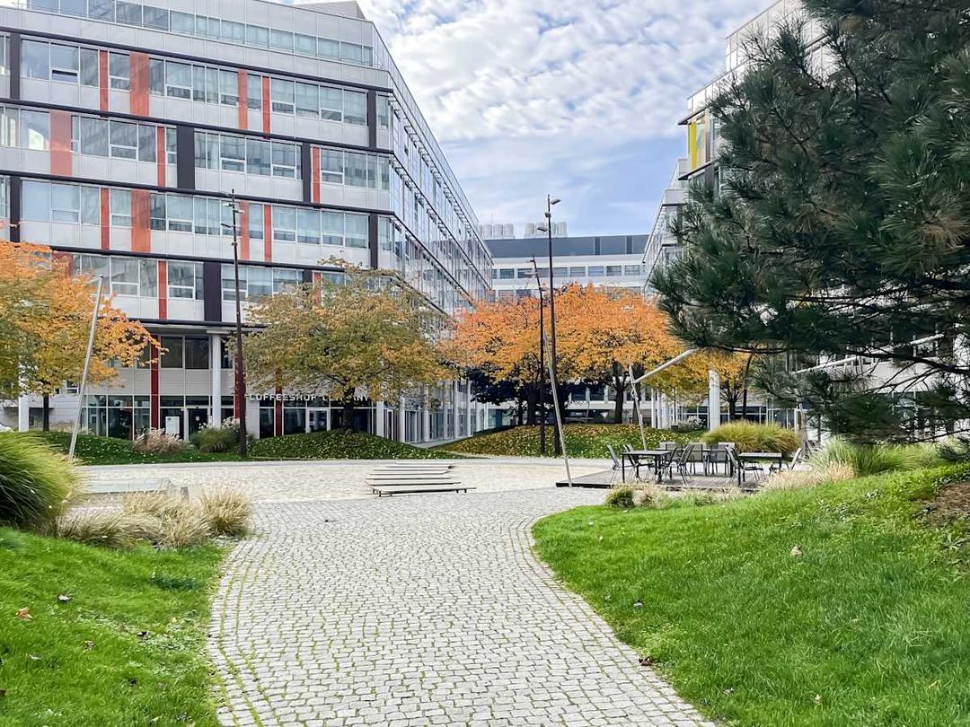 Apollo office space - View 2 in Bratislava - TwentyFourHourAccess, meeting_rooms, parking