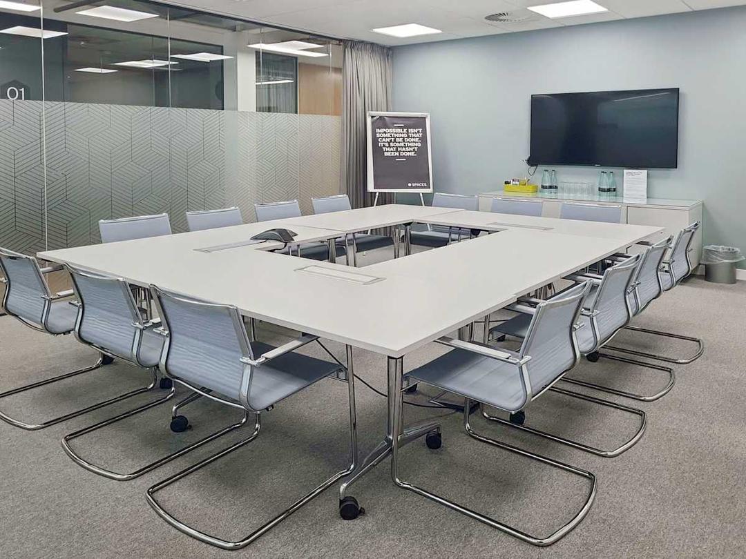 Chalfont Park House - Photo 3 Chalfont Park House office space - View 3 in Denham - TwentyFourHourAccess, meeting_rooms, parking