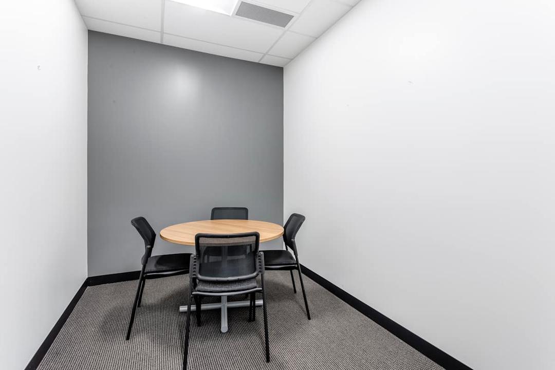 Solo District office space - View 3 in Burnaby - TwentyFourHourAccess, meeting_rooms, parking