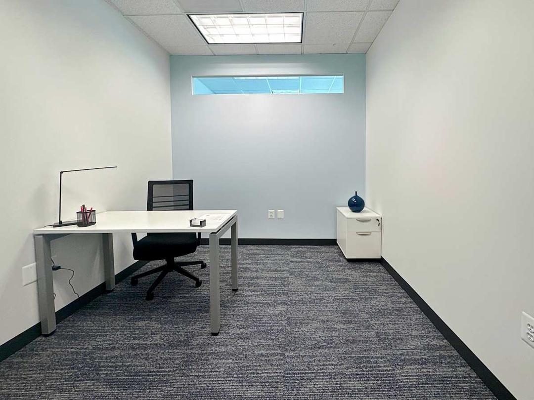 150 Riverside Parkway office space - View 4 in Fredericksburg - TwentyFourHourAccess, meeting_rooms, parking