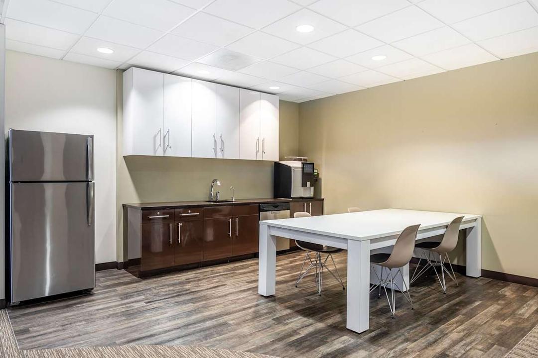 200 Continental Drive office space - View 6 in Christiana - TwentyFourHourAccess, meeting_rooms, parking