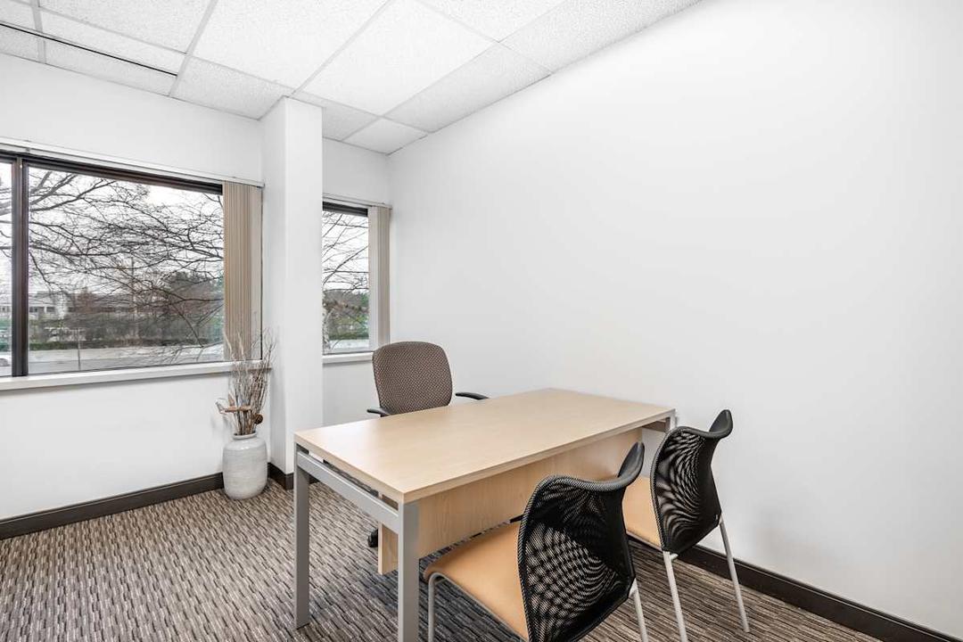 200 Broadhollow Road office space - View 4 in Melville - TwentyFourHourAccess, meeting_rooms, parking