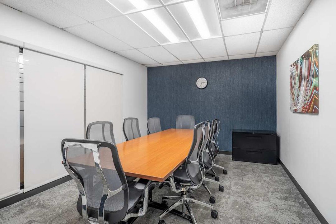 200 Broadhollow Road office space - View 3 in Melville - TwentyFourHourAccess, meeting_rooms, parking