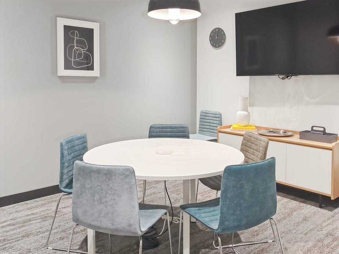 479 Route 520 - Photo 3 479 Route 520 office space - View 3 in Marlboro Township - TwentyFourHourAccess, meeting_rooms, parking