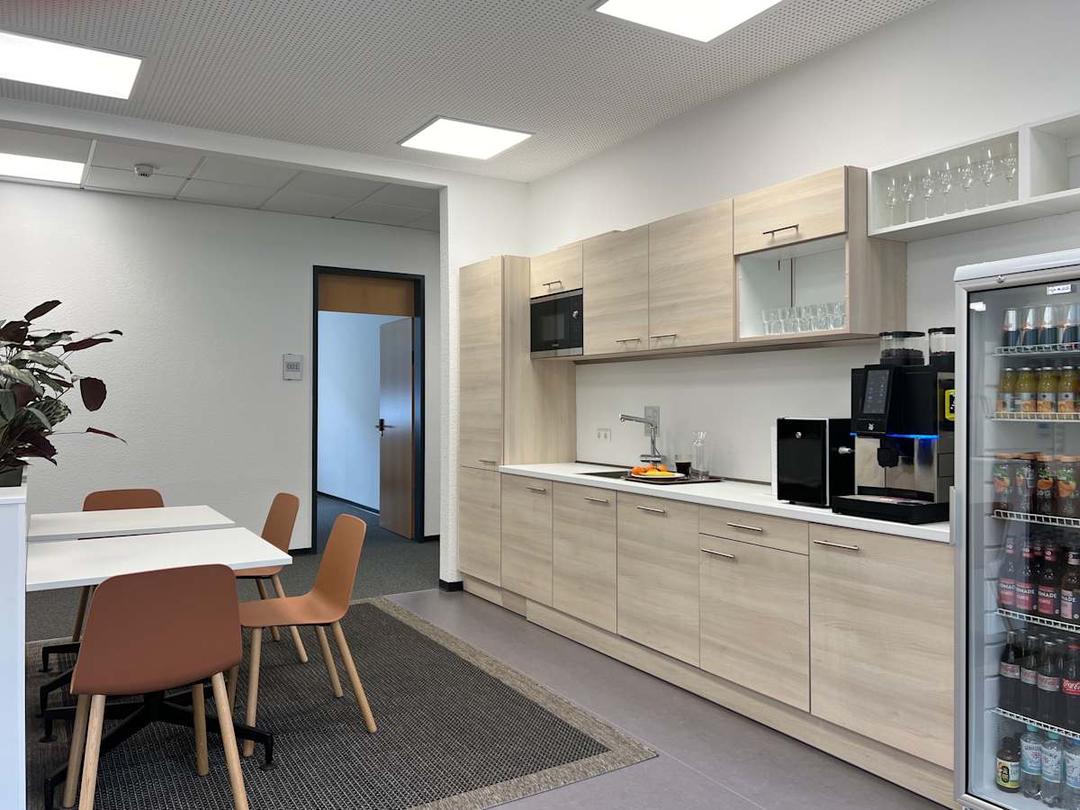 Atrium - Photo 6 Atrium office space - View 6 in Weil am Rhein - TwentyFourHourAccess, meeting_rooms, parking