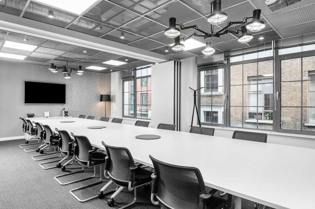 Old Street - Photo 3 Old Street office space - View 3 in Southbank - TwentyFourHourAccess, meeting_rooms, parking