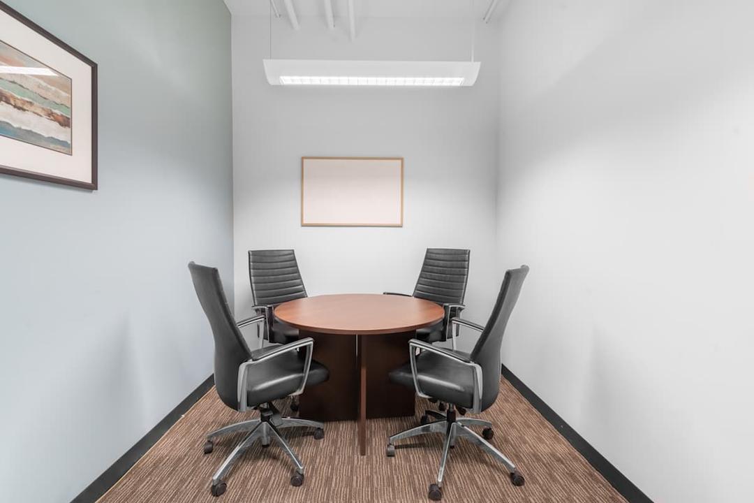 Queen Richmond Centre office space - View 6 in Toronto - TwentyFourHourAccess, meeting_rooms, parking