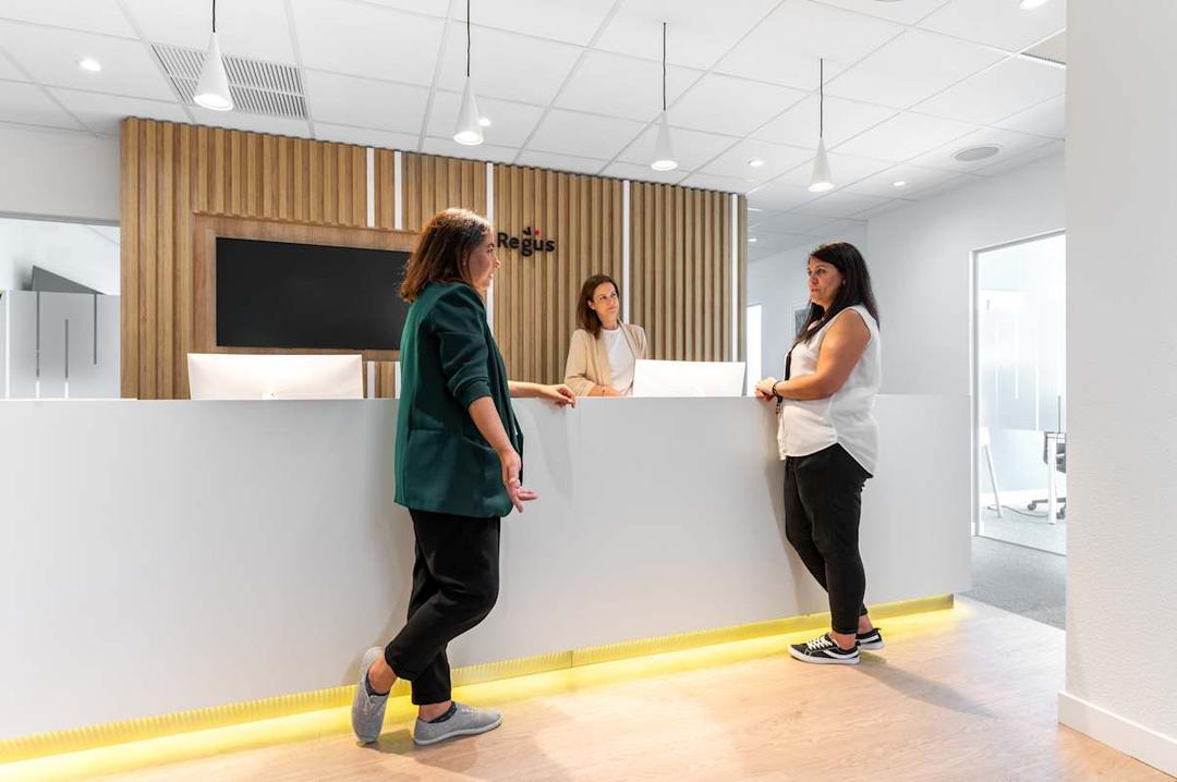 Avenida Europa - Photo 2 Avenida Europa office space - View 2 - TwentyFourHourAccess, meeting_rooms, parking