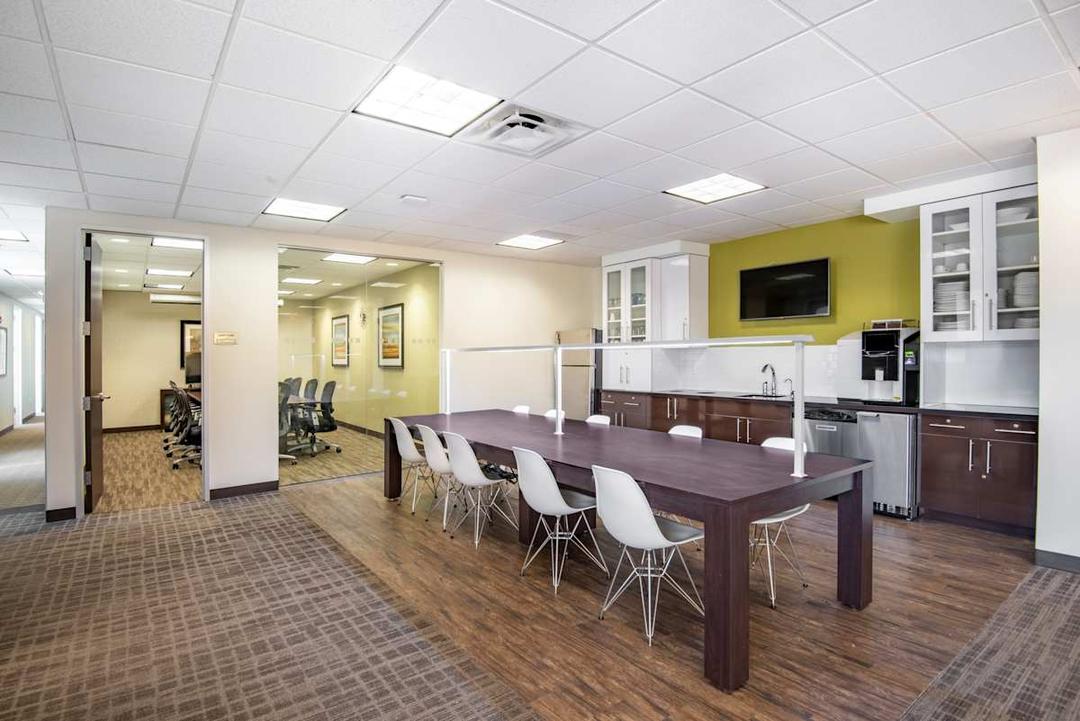 175 Capital Boulevard - Photo 6 175 Capital Boulevard office space - View 6 in Rocky Hill - TwentyFourHourAccess, meeting_rooms, parking