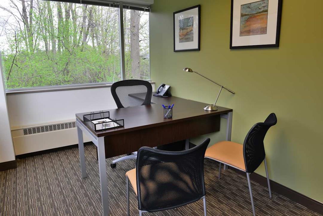 Arrowhead Park office space - View 4 in Maumee - TwentyFourHourAccess, meeting_rooms, parking