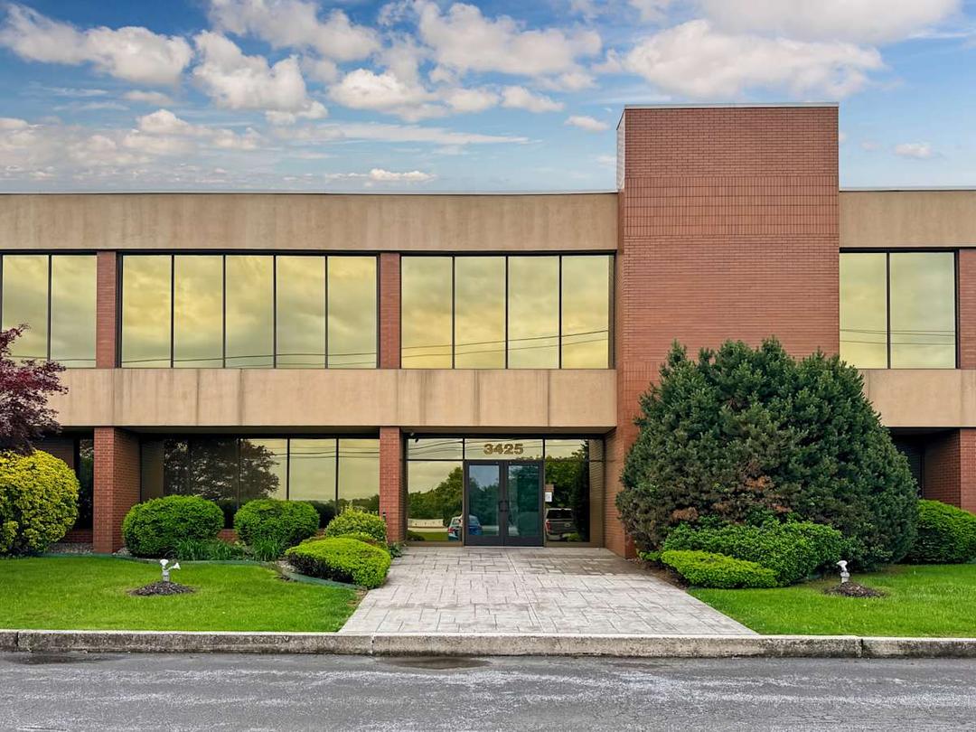 3425 Simpson Ferry Office Space 3425 Simpson Ferry - Office space in Camp Hill, Pennsylvania