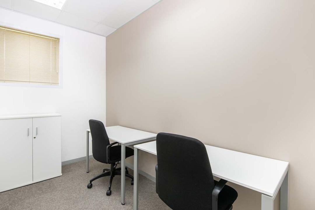 East London Berea - Photo 4 East London Berea office space - View 4 in Cannonvale - TwentyFourHourAccess, meeting_rooms, parking