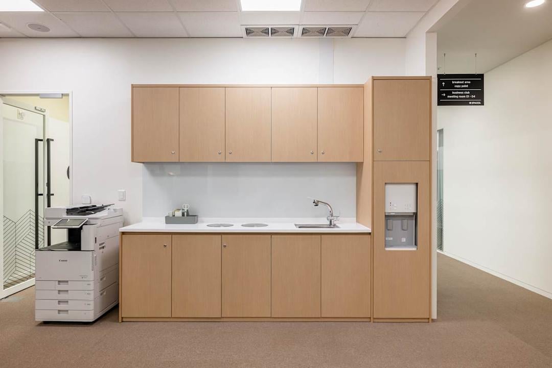 Autoway Tower - Photo 6 Autoway Tower office space - View 6 in Gangnam District - TwentyFourHourAccess, meeting_rooms, parking