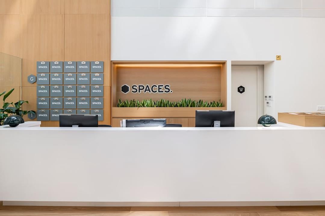 Autoway Tower - Photo 2 Autoway Tower office space - View 2 in Gangnam District - TwentyFourHourAccess, meeting_rooms, parking