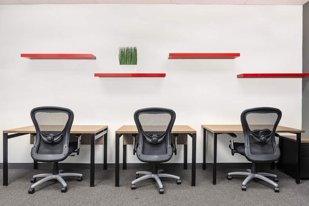 Chase Park Office Center - Photo 4 Chase Park Office Center office space - View 4 in Austin - TwentyFourHourAccess, meeting_rooms, parking