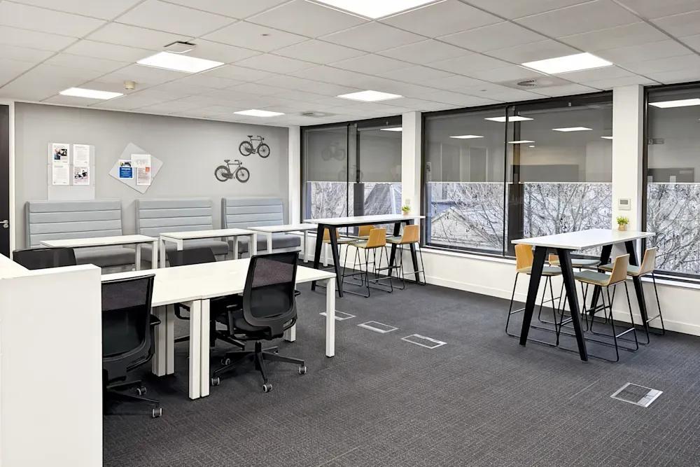 Cambridge, Wellington House office space - View 8 in Petersfield - internet, office_cleaning, breakout_areas