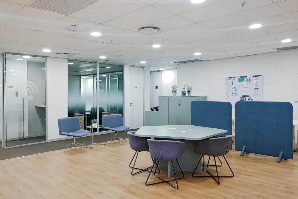 Centurion Mall - Photo 2 Centurion Mall office space - View 2 in Centurion - internet, office_cleaning, breakout_areas