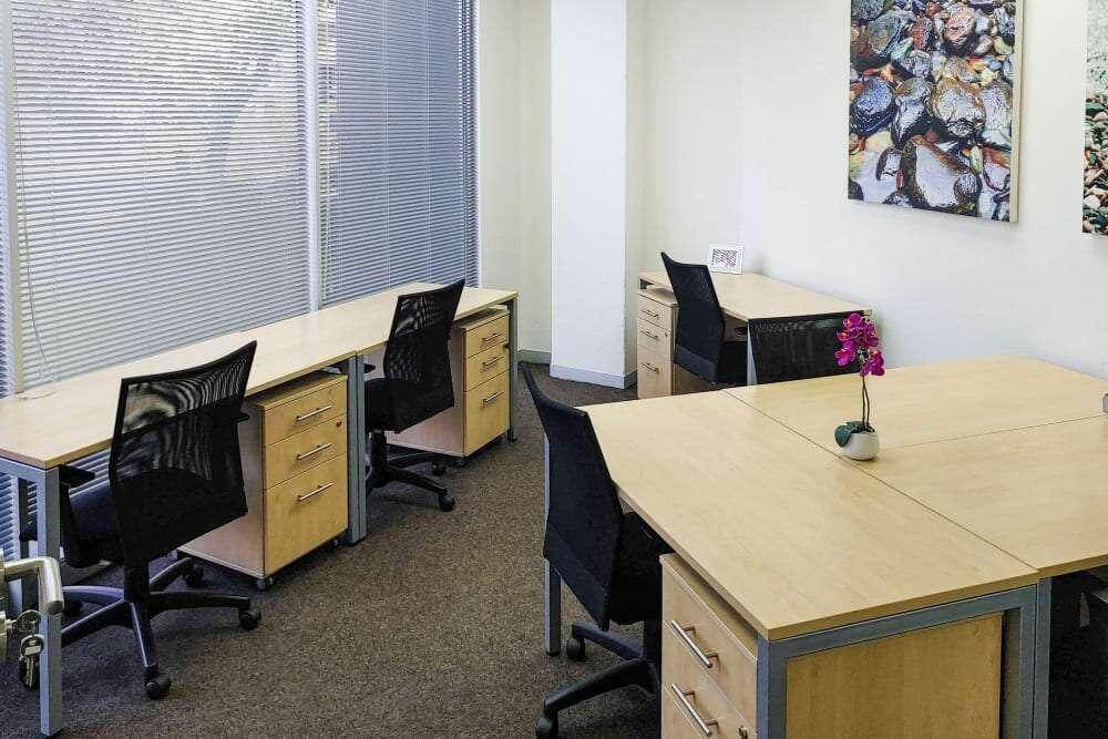 Centurion Mall - Photo 4 Centurion Mall office space - View 4 in Centurion - internet, office_cleaning, breakout_areas